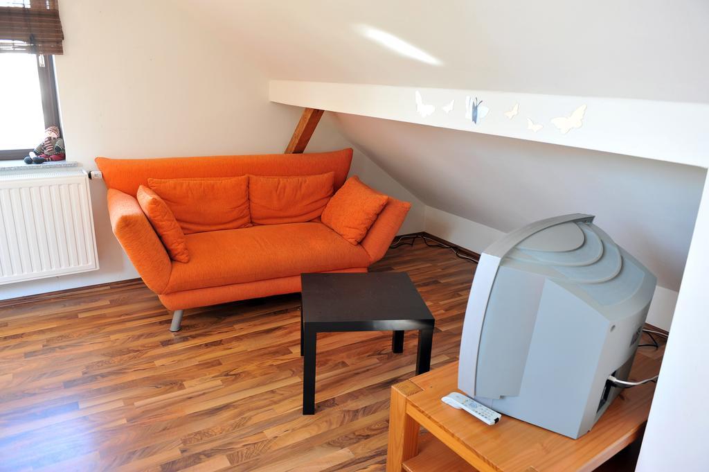Ferienwohnung Bergisch Land Wermelskirchen Rum bild