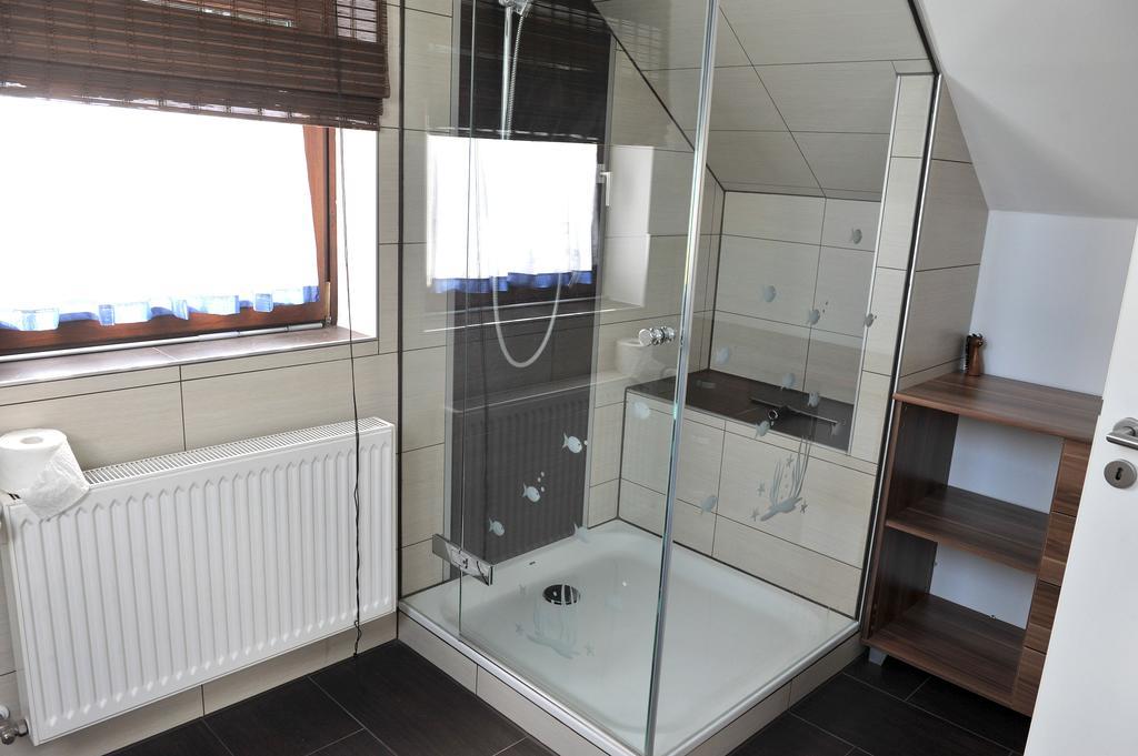Ferienwohnung Bergisch Land Wermelskirchen Rum bild